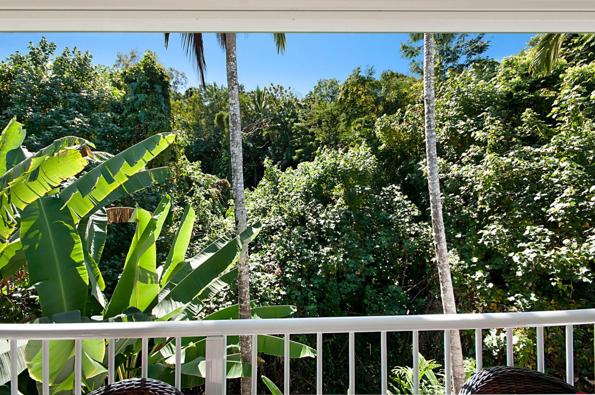 By The Sea Port Douglas Exterior photo